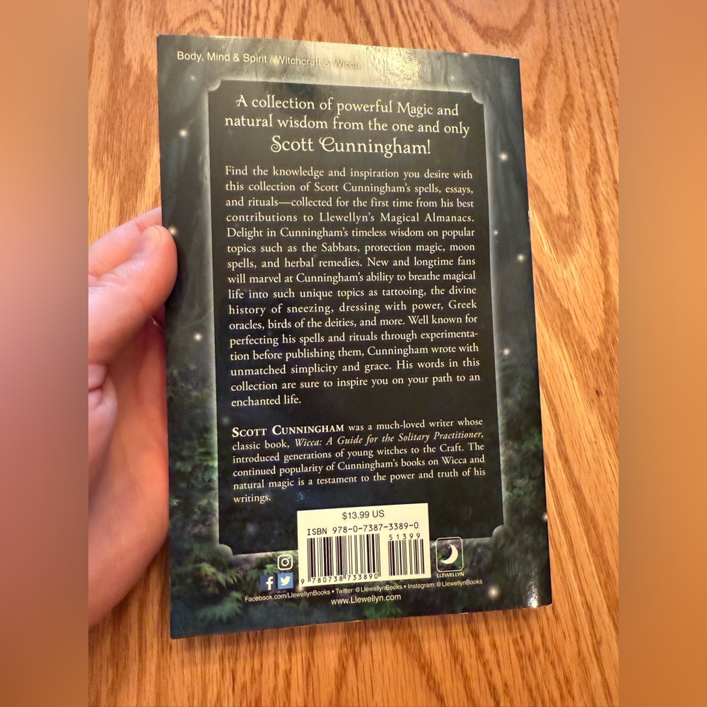 Cunningham's Magical Sampler Book - Picture 2 of 2